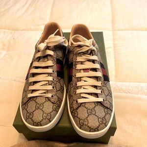 Gucci sneakers